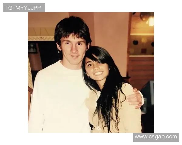 足球明星与歌手的恋情揭秘那些甜蜜的爱情故事与背后的精彩瞬间 足球明星与歌手的恋情揭秘那些甜蜜的爱情故事与背后的精彩瞬间