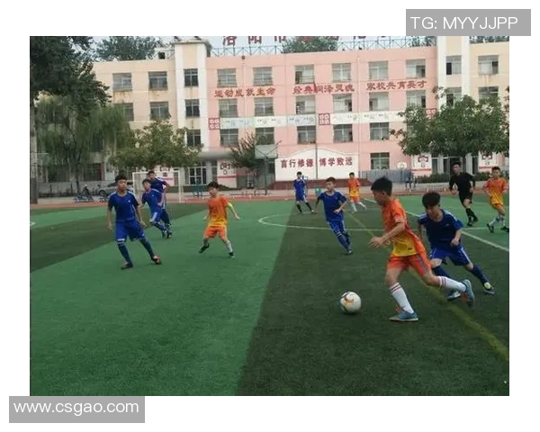 成都足球队心理素质探讨：如何在比赛中提升心理韧性与团队凝聚力